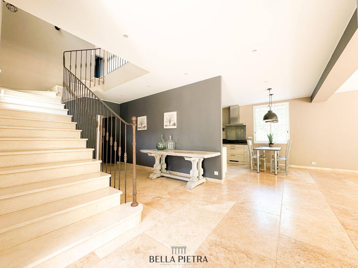 À LOUER - MONTPELLIER - MAISON 257 M2 - 6 CHAMBRES - PARCELL — 7