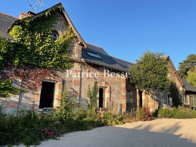 Maison à vendre 570 000 € 11 pièces 4 chambres 222 m² 22 221 m² de terrain Angers 49000