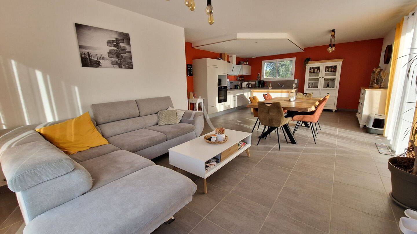 Maison à vendre, 108m², TALMONT SAINT HILAIRE