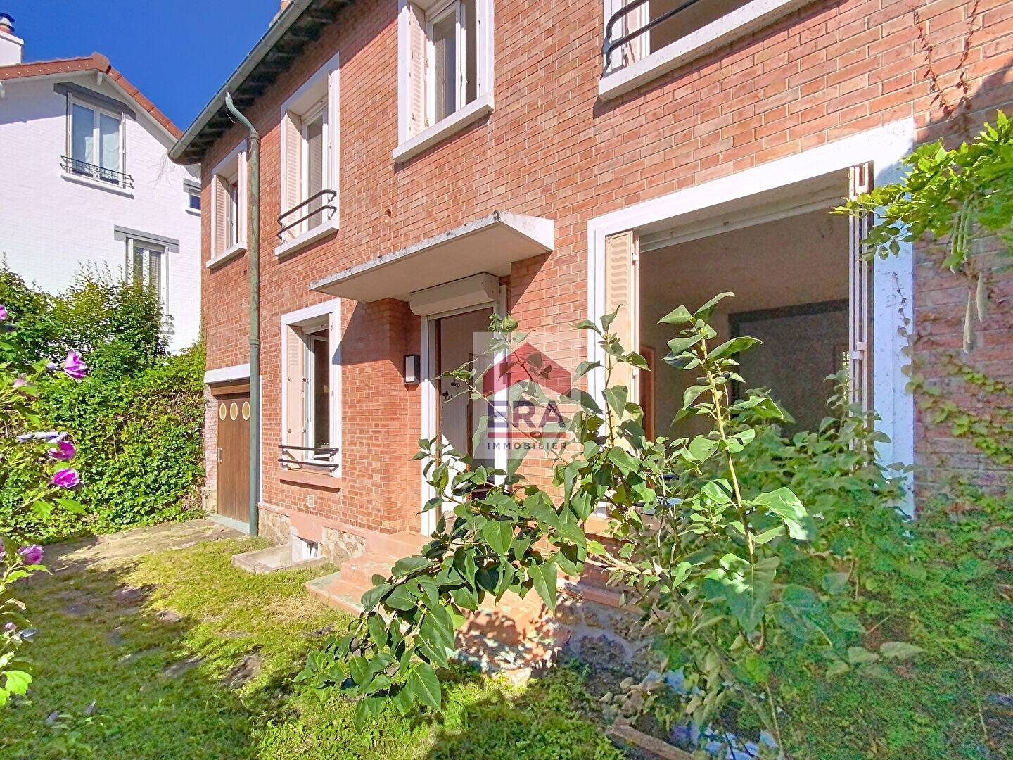 Maison à vendre, 135m², SURESNES