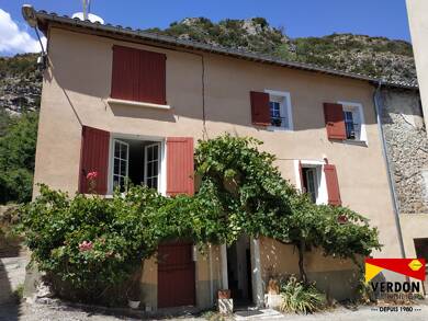 Maison à vendre 139 900 € 3 pièces 2 chambres 90 m² Castellane 04120