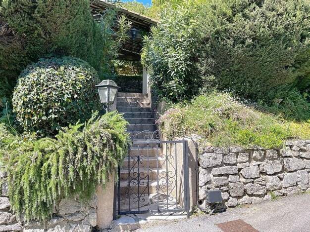 Maison à vendre 699 000 € 5 pièces 4 chambres 139,4 m² 375 m² de terrain Village-Le Val-Cabrieres Mougins 06250