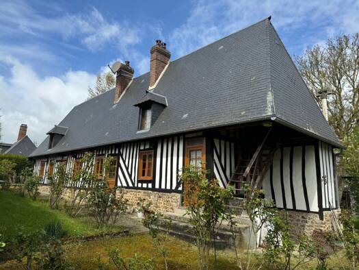 Maison de plain-pied à vendre 149 000 € 3 pièces 2 chambres 76 m² 1 696 m² de terrain Bernay 27300