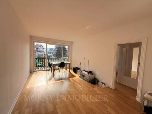 Appartement à louer 1 400 € 2 pièces 1 chambre 50 m² 1er étage Deauville 14800