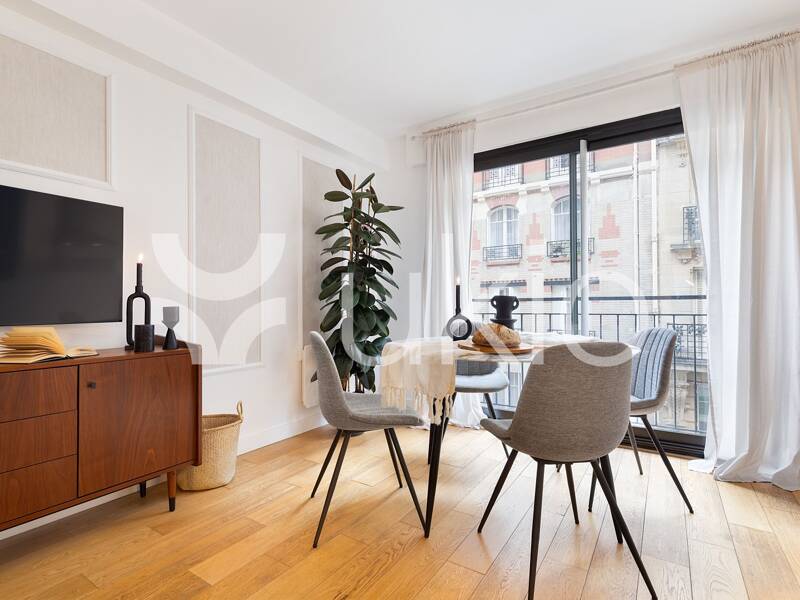 Maison à louer, 45m², PARIS 16E