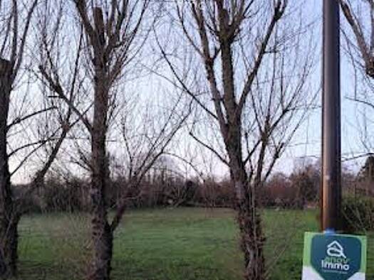 Terrain à vendre 54 540 € 2 860 m² de terrain Saint-Junien 87200