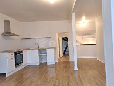 Appartement à louer 520 € 3 pièces 2 chambres 65 m² 1er étage Bonny sur Loire 45420