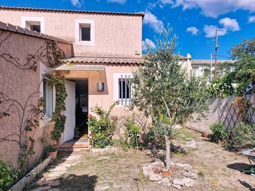 Maison à vendre 270 000 € 3 pièces 2 chambres 68 m² 206 m² de terrain Saint Antoine Marseille 15ème arrondissement 13015