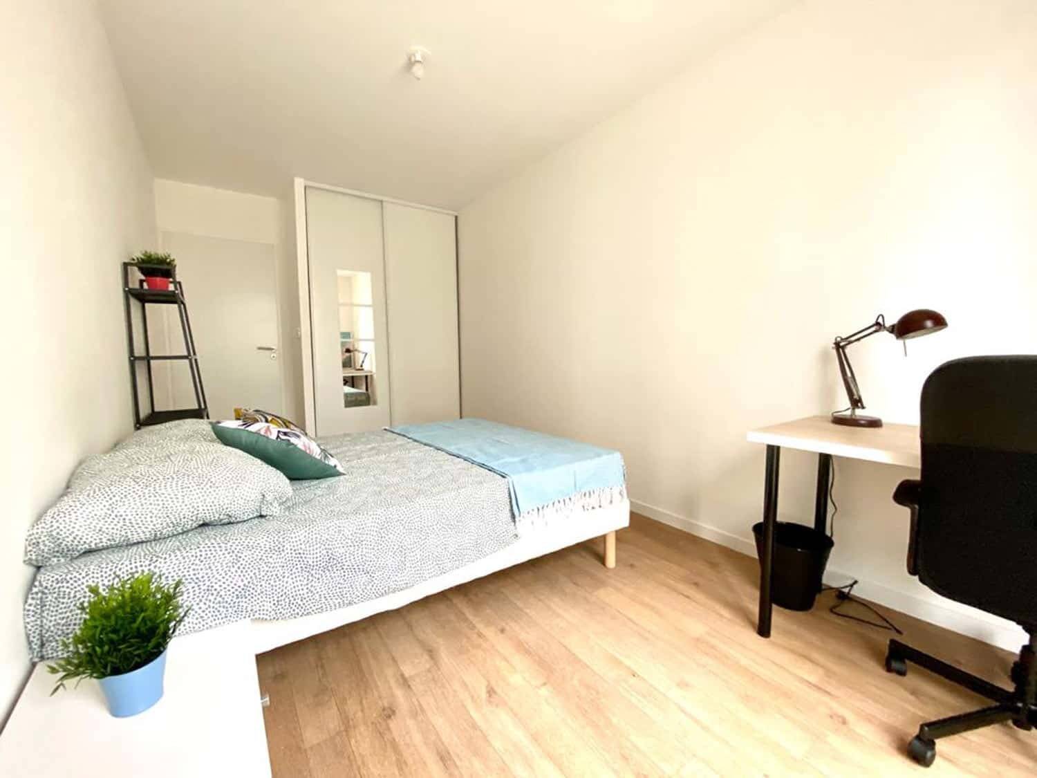 Maison à louer, 15m², CLICHY