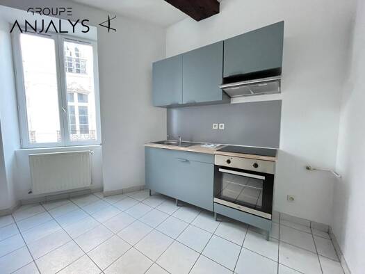 Duplex à louer 599 € 3 pièces 2 chambres 67 m² 2ème étage Centre Ville Mâcon 71000