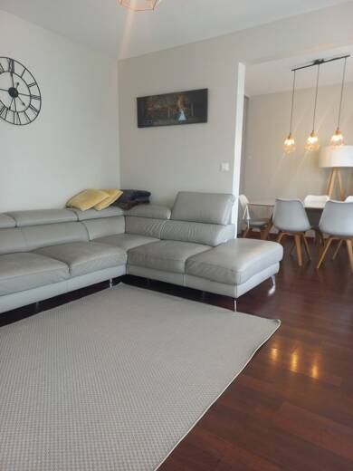 Appartement à vendre 131 000 € 3 pièces 2 chambres 75 m² 4 étages Illzach 68110