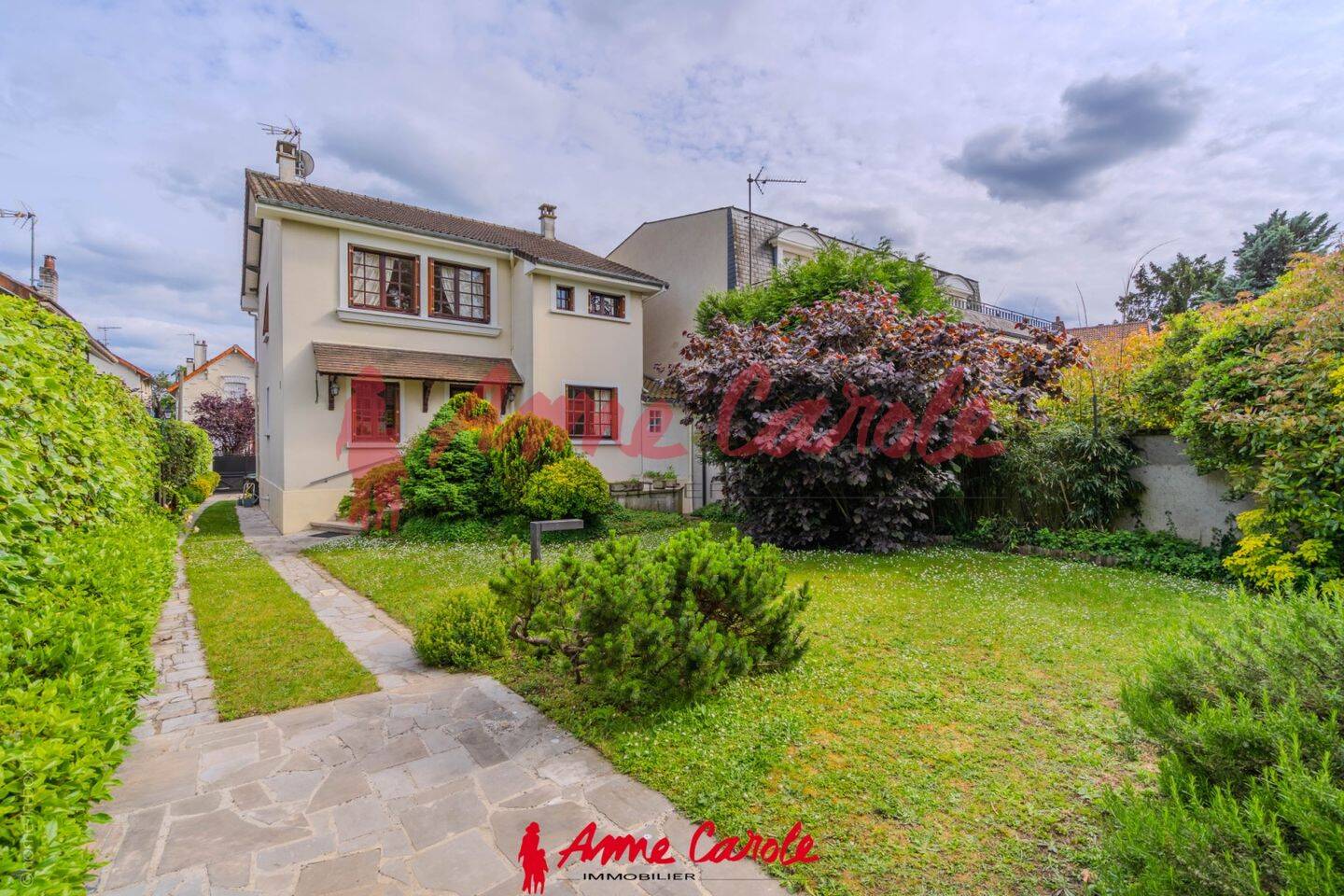 Maison à vendre, 145m², SAINT MAUR DES FOSSES