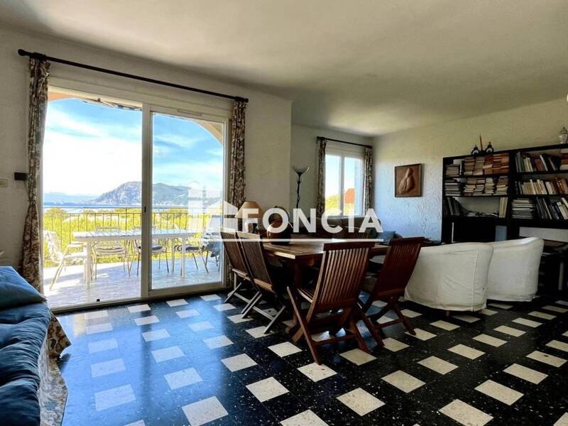 Maison à vendre, 180m², SAINT MANDRIER SUR MER