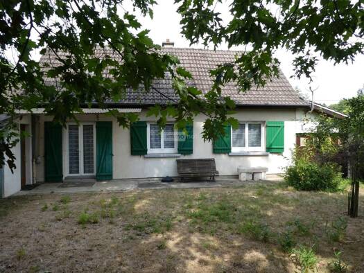 Maison à vendre 129 550 € 3 pièces 2 chambres 51 m² 943 m² de terrain Fontenay-sur-Loing 45210