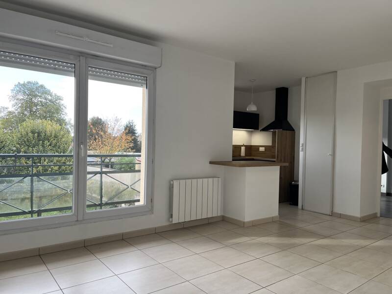 Maison à louer, 42m², VEMARS