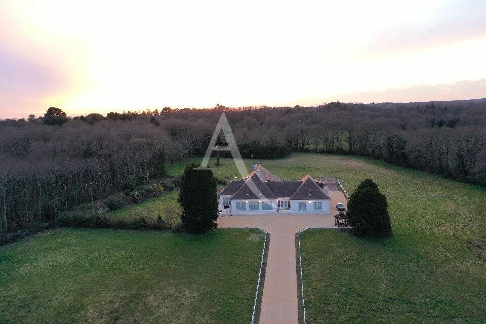 Maison à vendre, 354m², COUERON