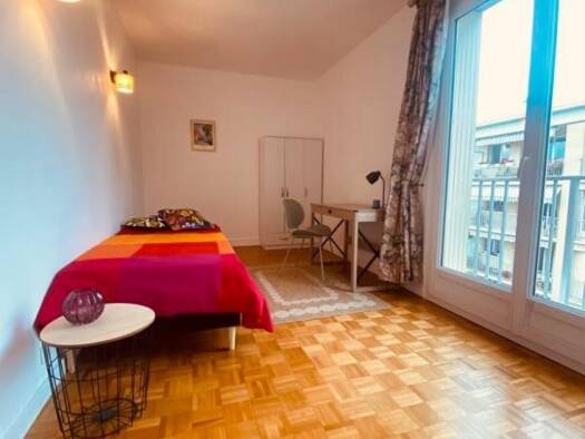 Colocation à louer 450 € 1 pièce 4 chambres 12 m² 3ème étage Avenues Compiègne 60200