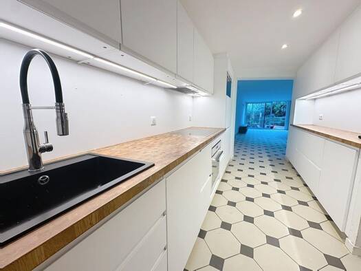 Maison à louer 1 640 € 4 pièces 3 chambres 126,3 m² dès le 06/04/2026 Synagogue-Bonaventure Avignon 84000