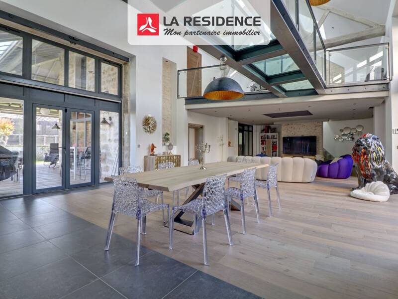 Maison à vendre, 563m², JOUY LE MOUTIER