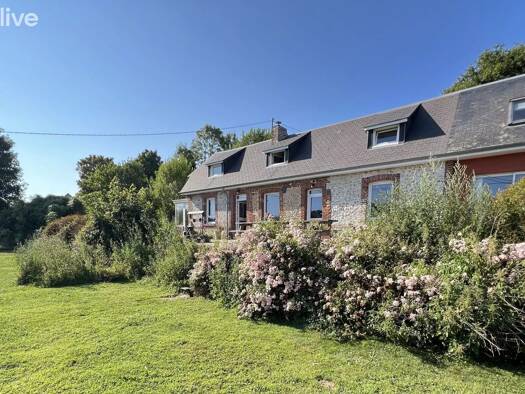 Maison à vendre 260 000 € 7 pièces 4 chambres 131 m² Les Loges 76790