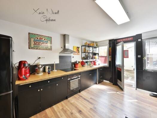 Maison à vendre 149 500 € 5 pièces 4 chambres 146 m² 24 m² de terrain Montrevel-en-Bresse 01340