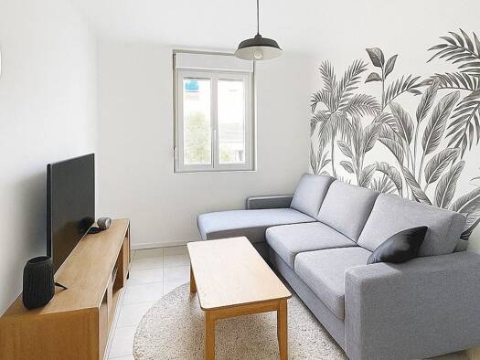 Appartement à louer 750 € 1 pièce 22,6 m² RDC Longueil-Annel 60150