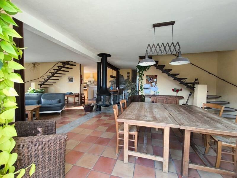 Maison à vendre, 360m², VINSOBRES