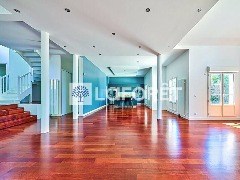 Maison à louer, 240m², AIGREMONT