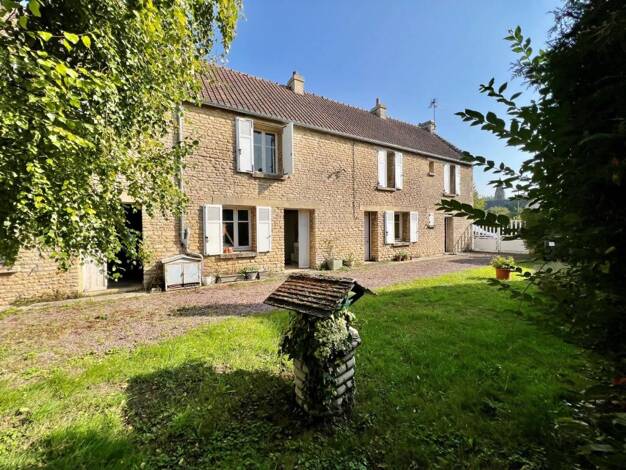 Maison à vendre 355 000 € 5 pièces 4 chambres 137 m² 614 m² de terrain Épron 14610