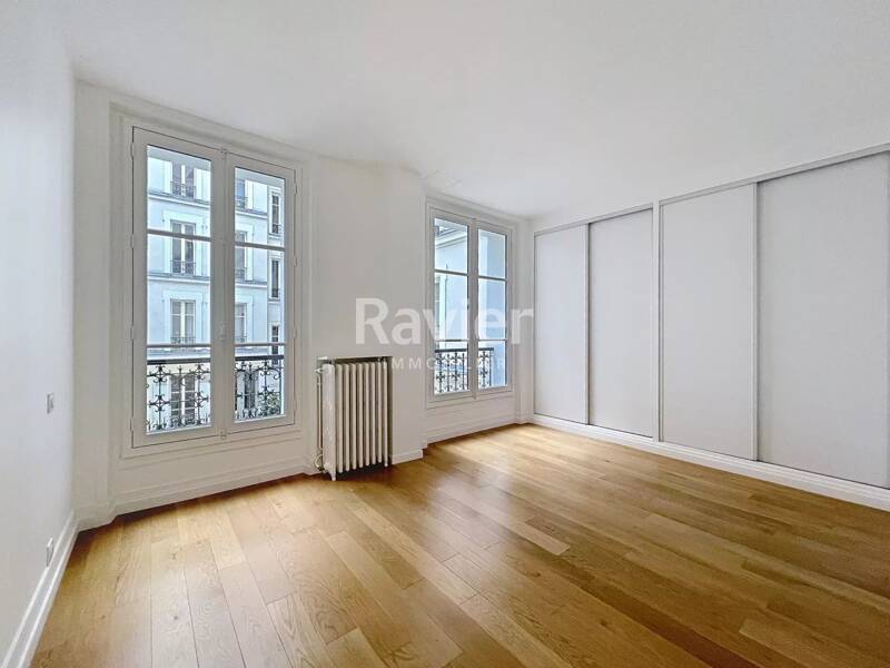Maison à louer, 260m², PARIS 16E