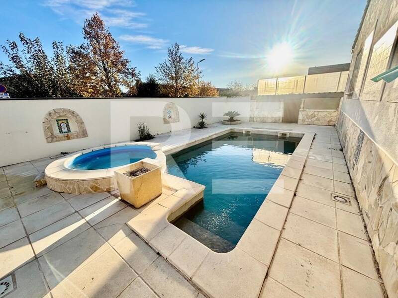 Maison à vendre, 116m², NIMES