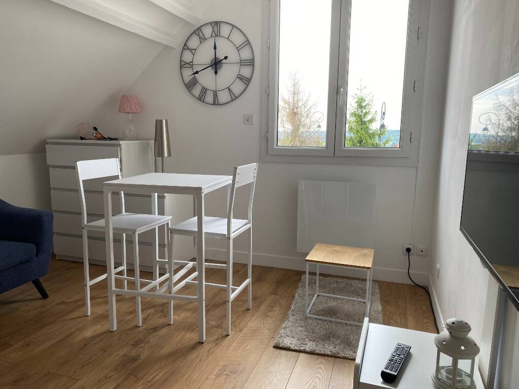 Maison à louer, 17m², VERSAILLES