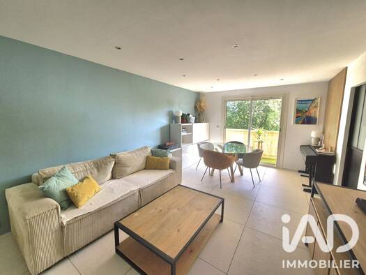 Appartement à vendre 325 000 € 4 pièces 3 chambres 83,63 m² Étage 2/2 Les Routes Toulon 83200