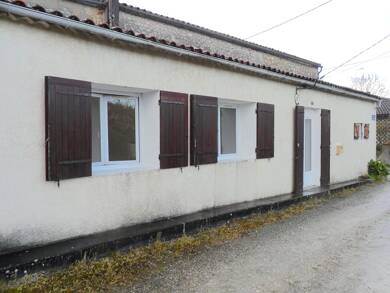Maison de plain-pied à louer 490 € 2 pièces 1 chambre 36 m² Saint Estephe 33180