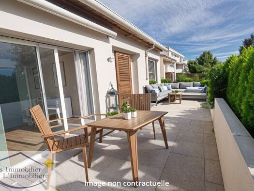 Appartement à vendre 320 000 € 3 pièces 2 chambres 56 m² Étage 1/1 Solliès-Pont 83210