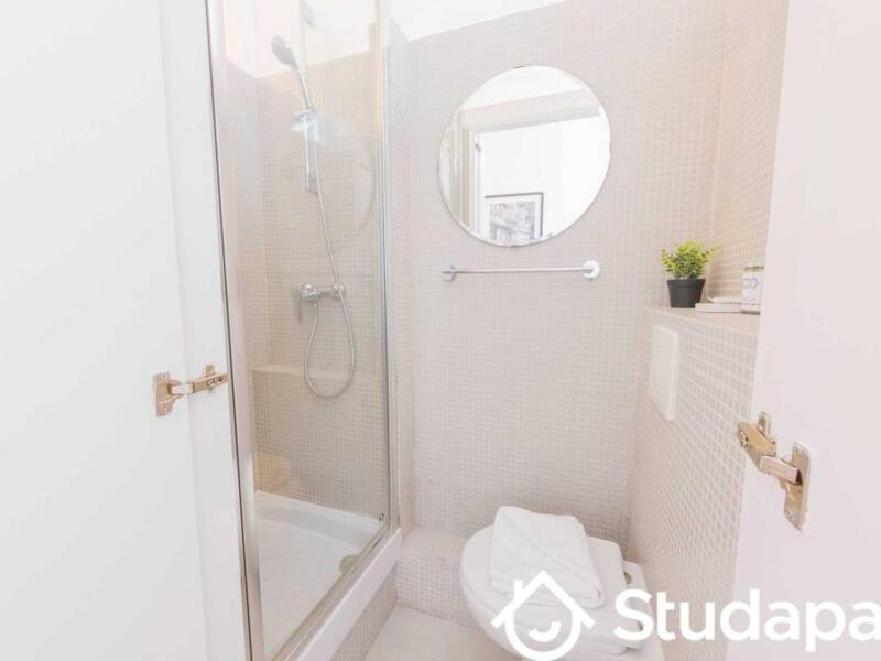 Maison à louer, 10m², PARIS 16E