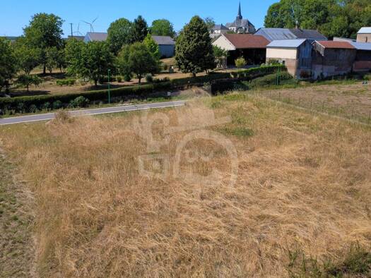 Terrain constructible viabilisé à vendre 42 000 € 1 610 m² de terrain Inaumont 08300