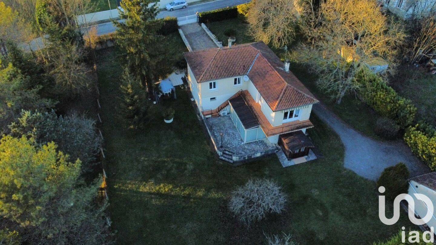 Maison à vendre, 144m², SAINT AMANT DE BOIXE