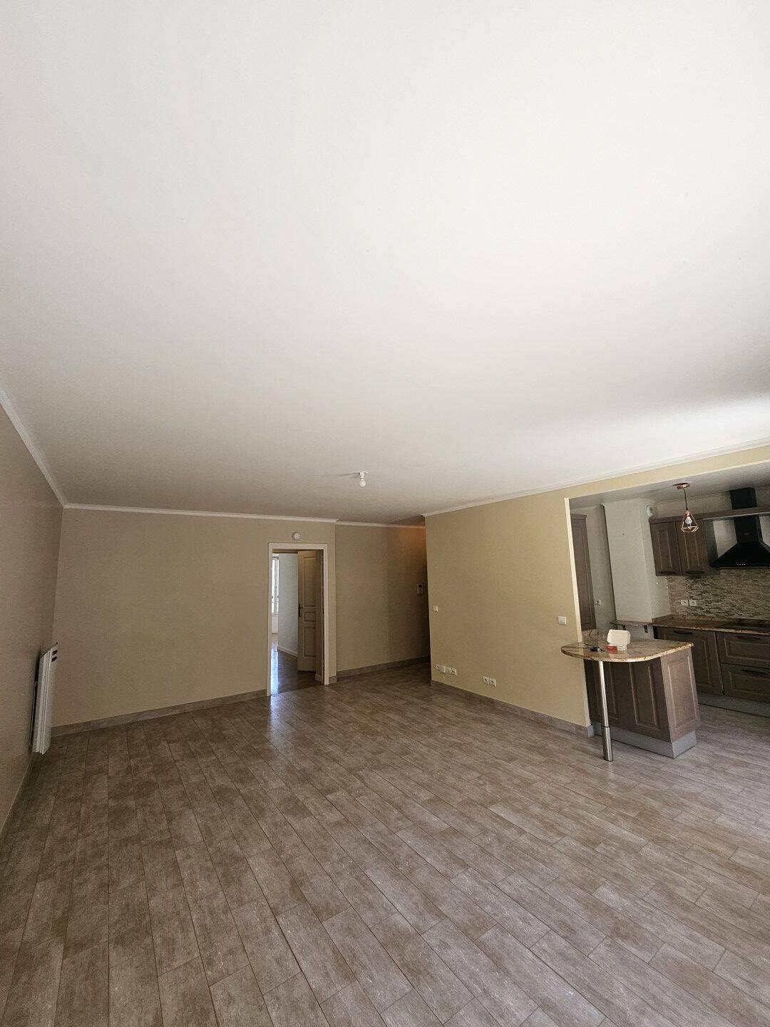 Maison à louer, 68m², SAINT MAUR DES FOSSES