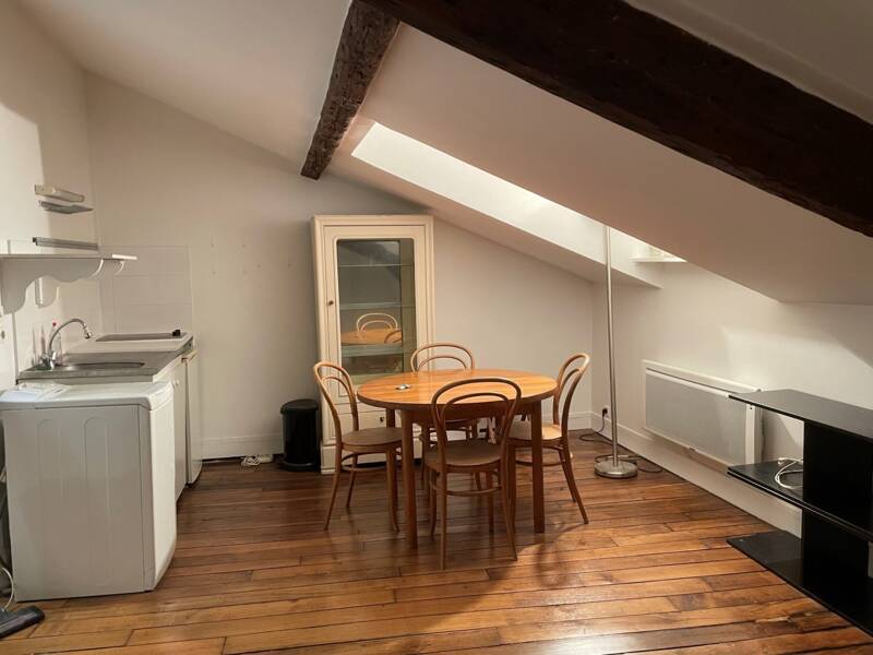 Maison à louer, 23m², PARIS 16E