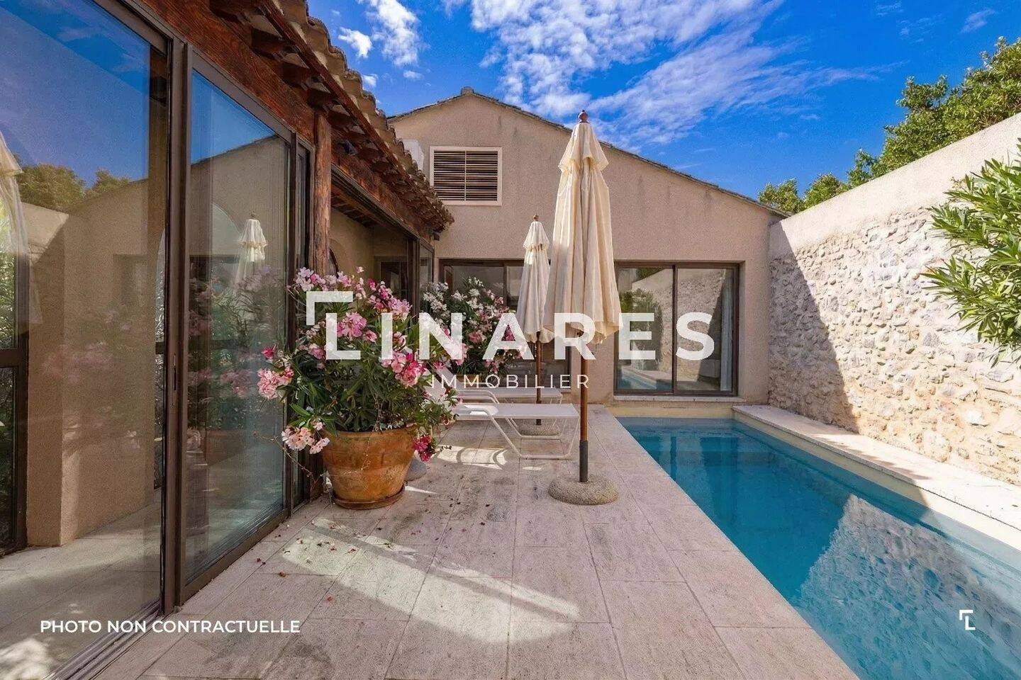 Maison à vendre, 210m², MAUSSANE LES ALPILLES