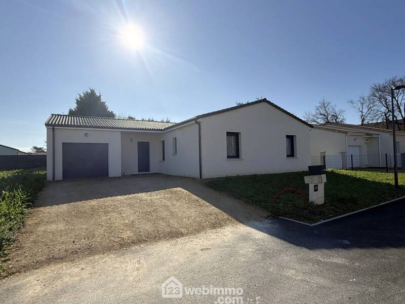 Maison à vendre, 108m², NEUVILLE DE POITOU