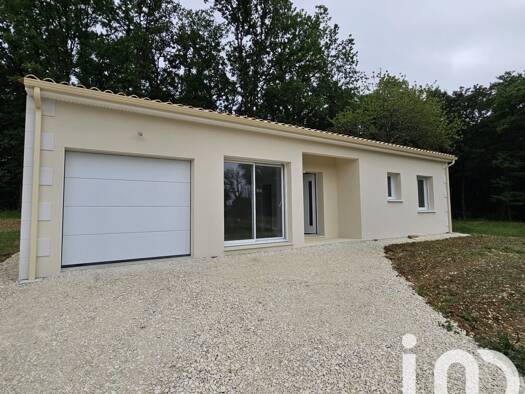 Maison à vendre 262 500 € 4 pièces 3 chambres 98 m² 550 m² de terrain Fléac 16730