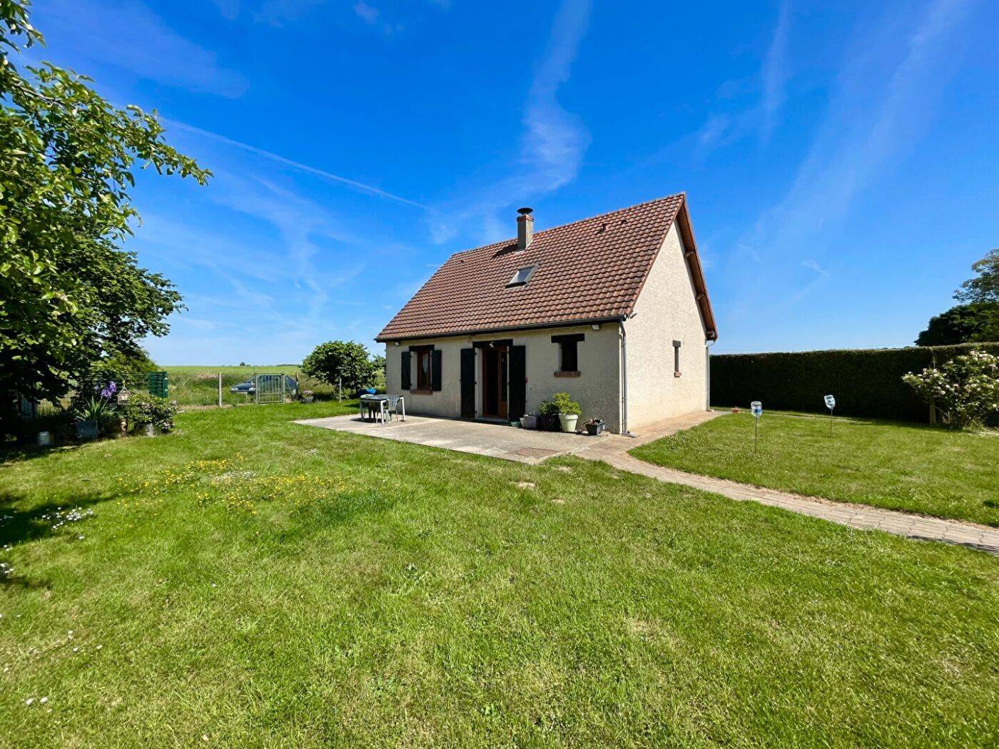 Maison à vendre, 107m², SAINTE GENEVIEVE
