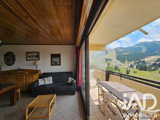 Appartement à vendre 125 000 € 3 pièces 2 chambres 58,54 m² Étage 2/3 Gréolières 1400 Gréolières 06620