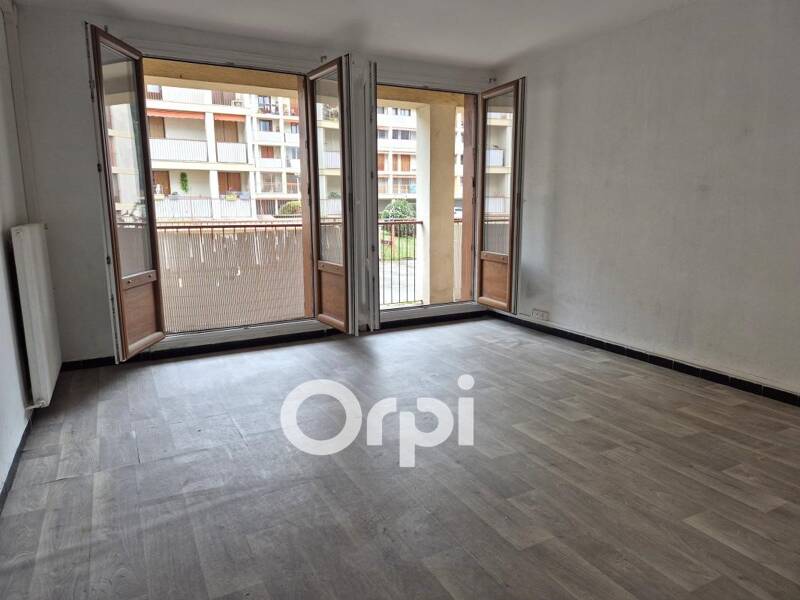 Maison à louer, 63m², AUBAGNE