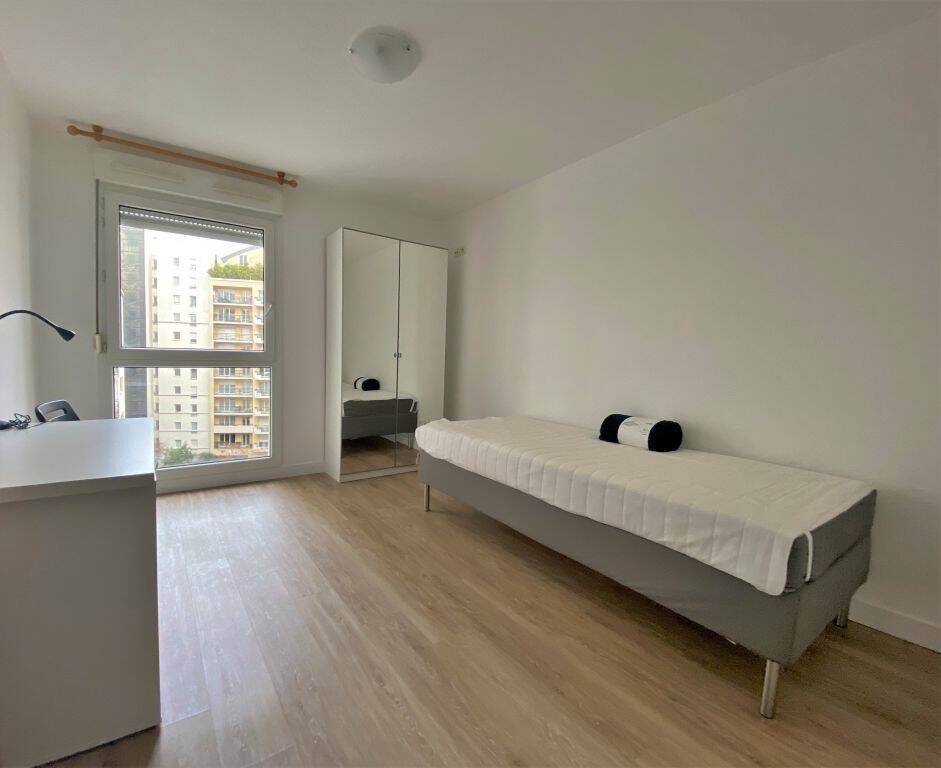Maison à louer, 18m², COURBEVOIE