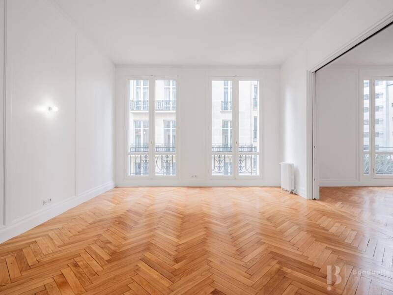 Maison à louer, 310m², PARIS 16E