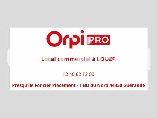 Local d'activités avec bail commercial 3 250 € 479 m² d'espace de stockage Guerande 44350