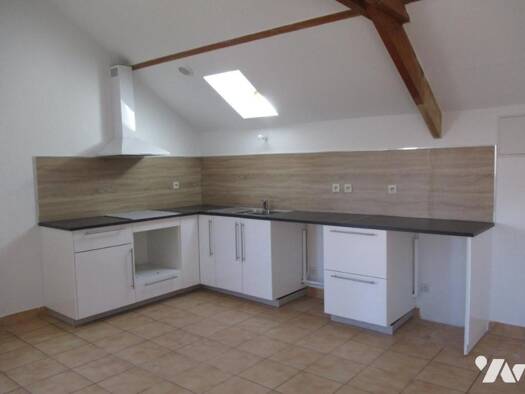 Appartement à louer 555 € 2 chambres 53 m² RDC Brionne 27800